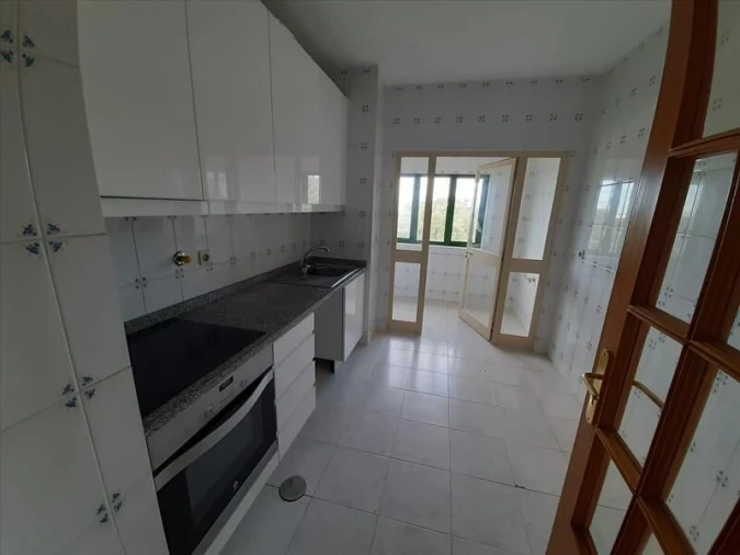 Apartamento T2 para Venda em Fânzeres e São Pedro da Cova Foto 6