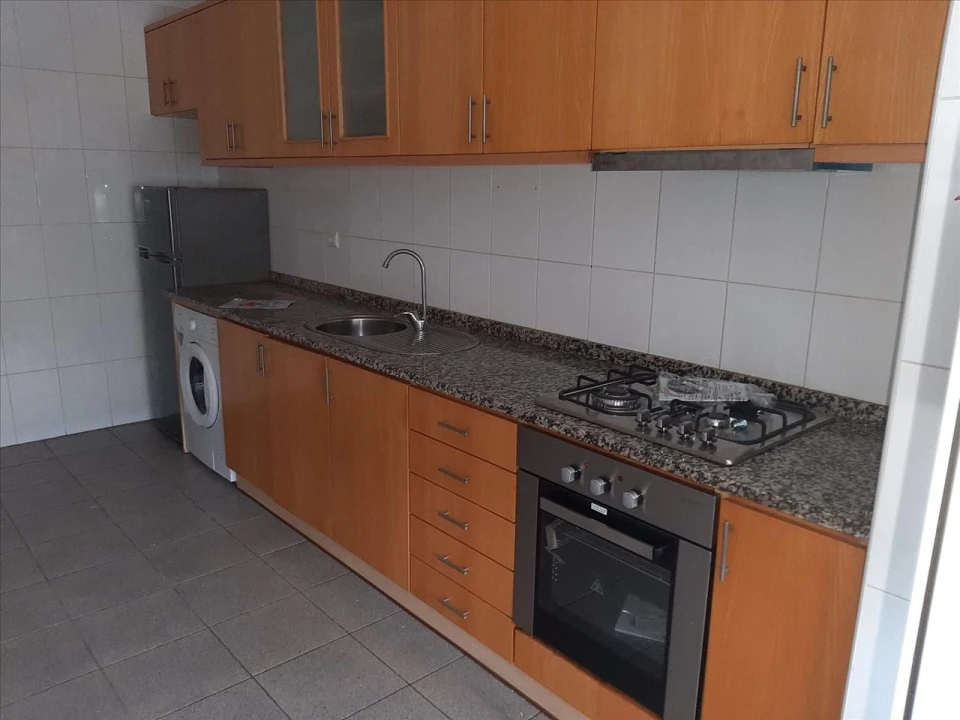 Apartamento T2 para Venda em Ermesinde Foto 3