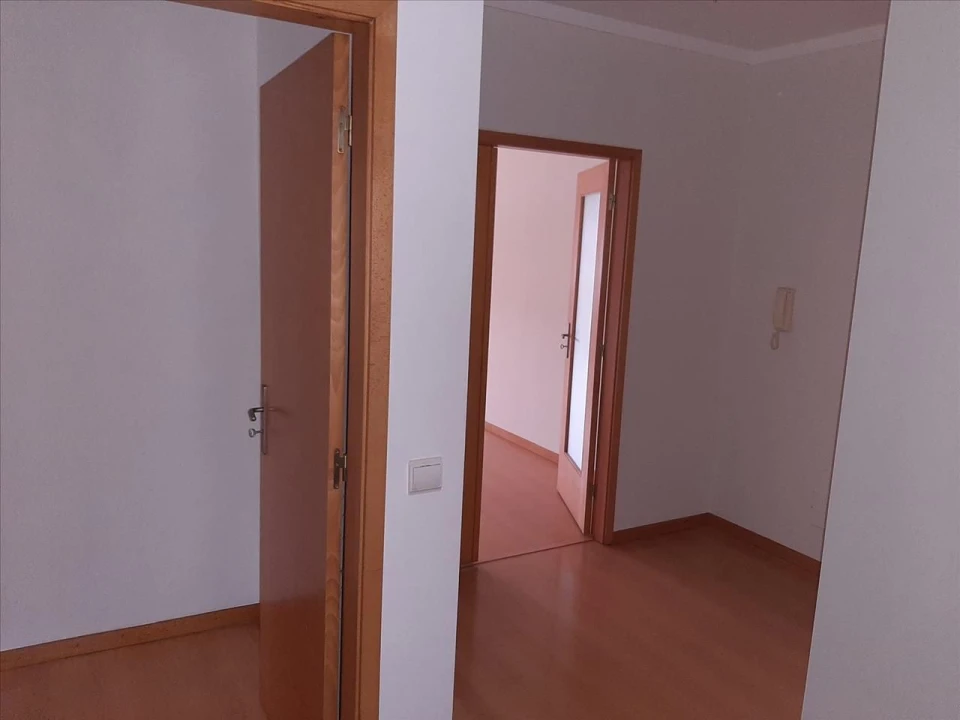 Apartamento T2 para Venda em Ermesinde Foto 9