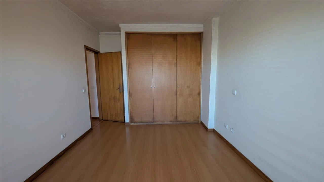 Apartamento T3 para Venda em Ermesinde Foto 9