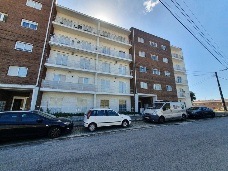 Apartamento T1 para Venda em Ermesinde Foto 1