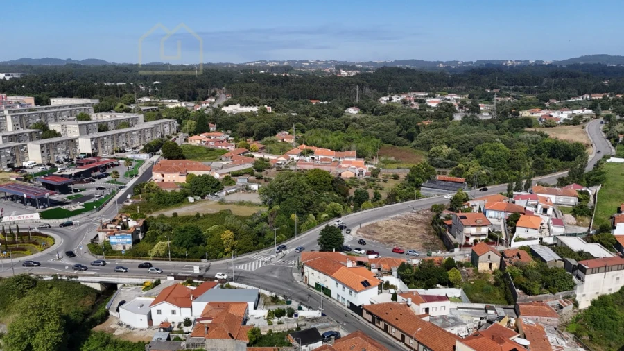 Terreno para Venda em Anta e Guetim Foto 5