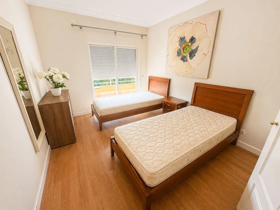 Apartamento T2 para Venda em Quarteira Foto 10