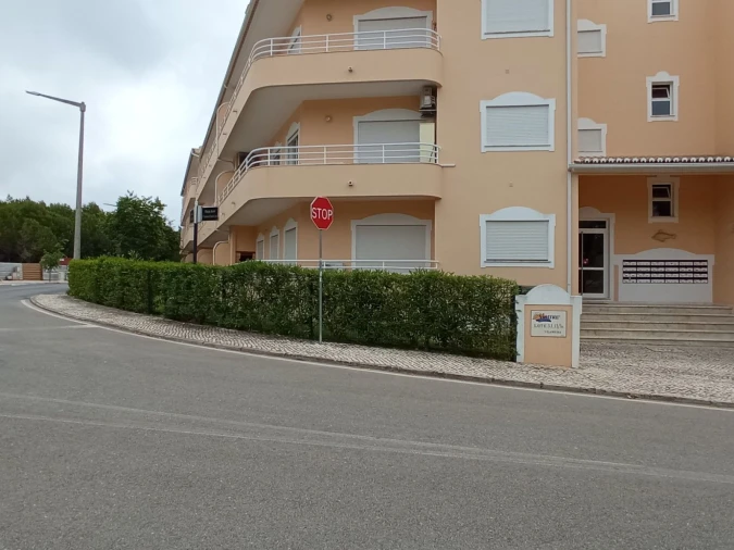 Apartamento T2 para Venda em Quarteira Foto 7