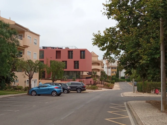 Apartamento T2 para Venda em Quarteira Foto 9