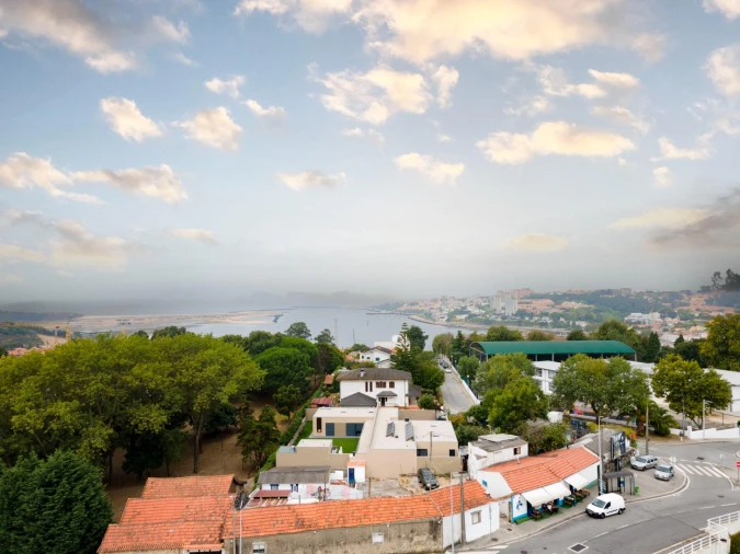 Apartamento T4 para Venda em Santa Marinha e São Pedro da Afurada Foto 2