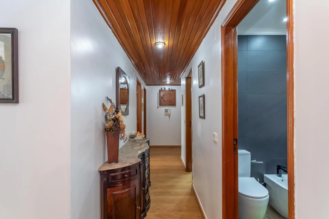 Apartamento T3 para Venda em Agualva e Mira-Sintra Foto 13