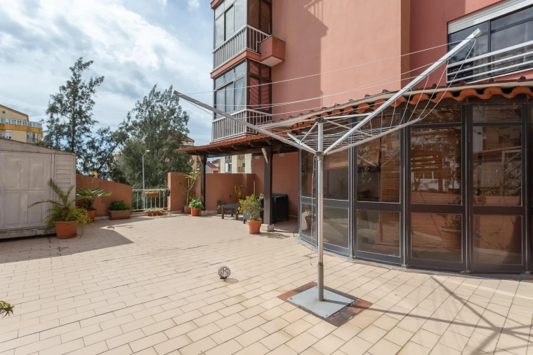 Apartamento T3 para Venda em Agualva e Mira-Sintra Foto 26