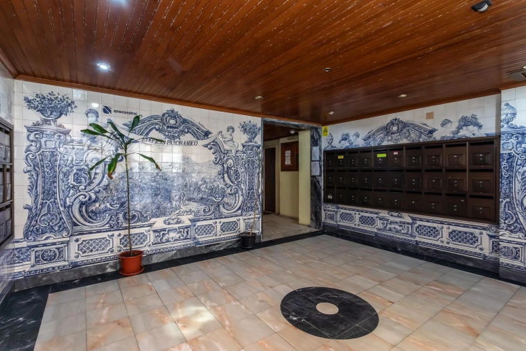 Apartamento T3 para Venda em Agualva e Mira-Sintra Foto 33