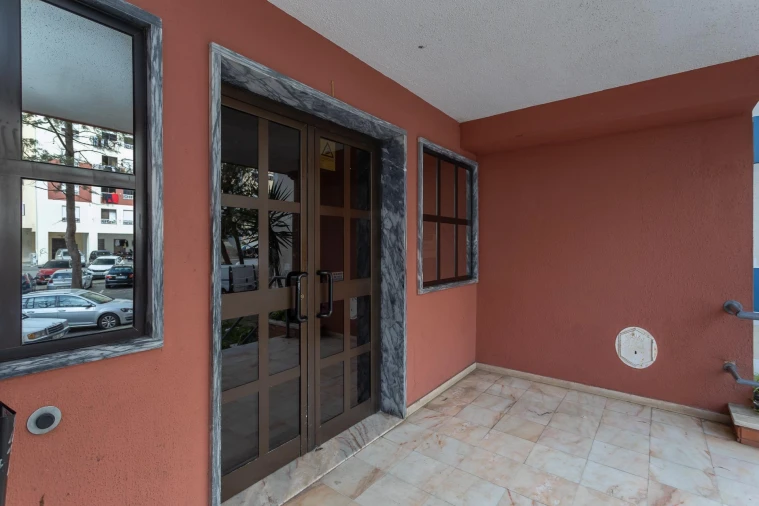 Apartamento T3 para Venda em Agualva e Mira-Sintra Foto 34