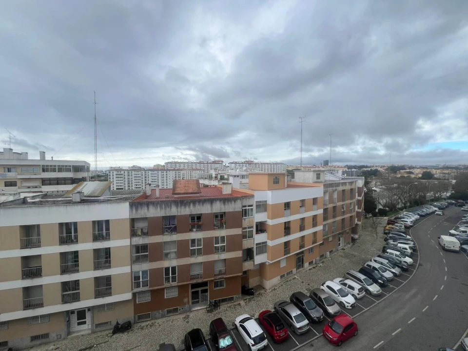 Apartamento T2 para Venda em Oeiras e São Julião da Barra, Paço de Arcos e Caxias Foto 1