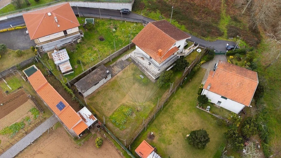 Moradia T4 para Venda em Agrela e Serafão Foto 25