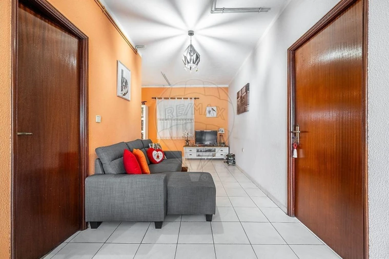Moradia T4 para Venda em Agrela e Serafão Foto 12