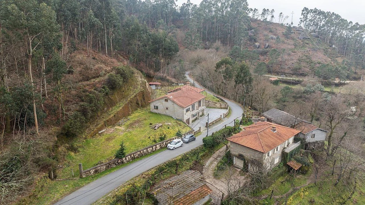 Moradia T4 para Venda em Chamoim e Vilar Foto 33