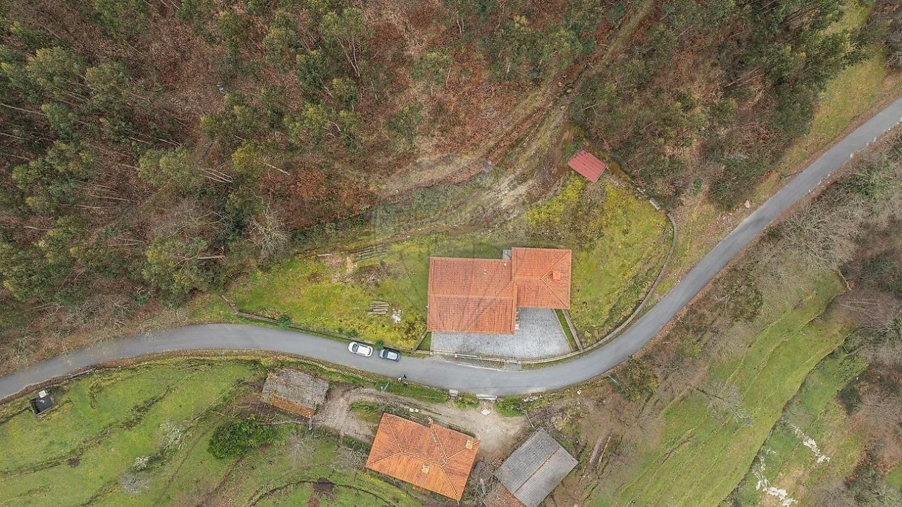 Moradia T4 para Venda em Chamoim e Vilar Foto 35