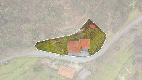 Moradia T4 para Venda em Chamoim e Vilar