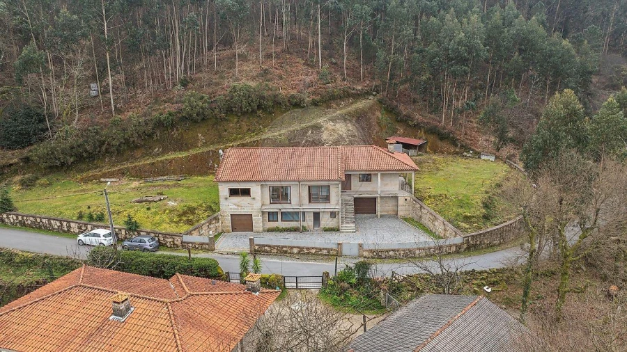 Moradia T4 para Venda em Chamoim e Vilar Foto 28