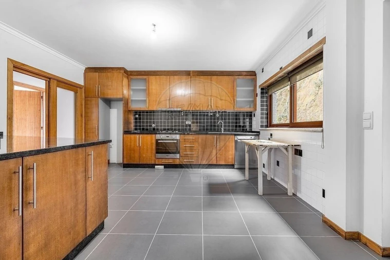 Moradia T4 para Venda em Chamoim e Vilar Foto 3