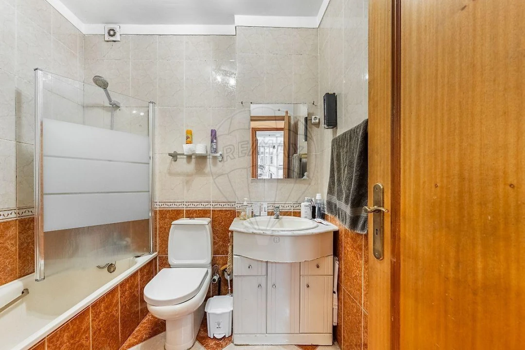 Apartamento T2 para Venda em Fermentões Foto 12