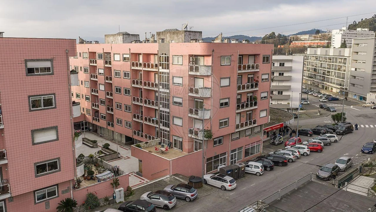 Apartamento T2 para Venda em Fermentões Foto 18