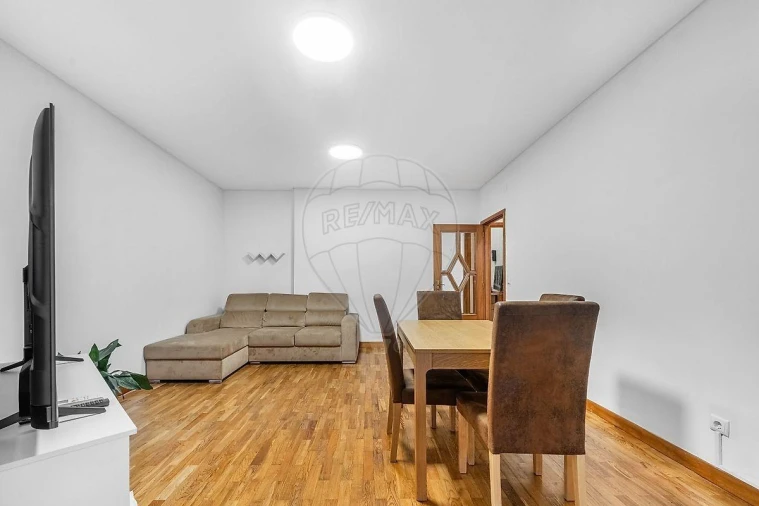 Apartamento T2 para Venda em Fermentões Foto 14