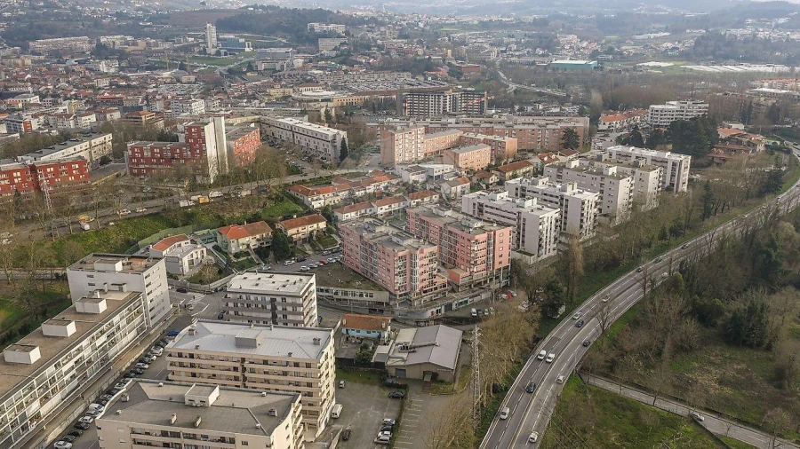 Apartamento T2 para Venda em Fermentões Foto 22