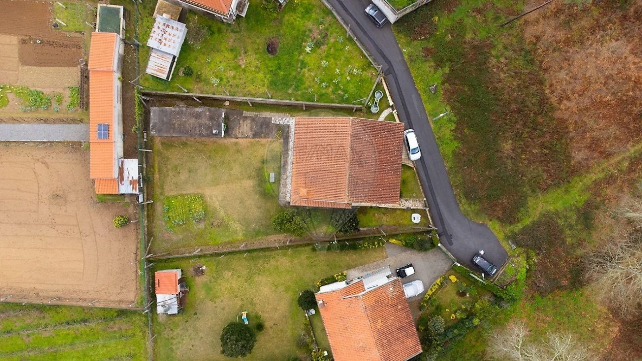 Moradia T4 para Venda em Agrela e Serafão Foto 22