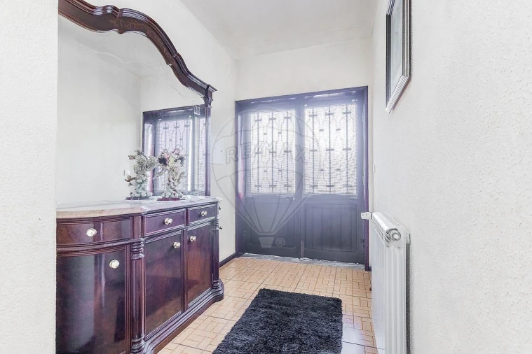 Moradia T4 para Venda em Agrela e Serafão Foto 20