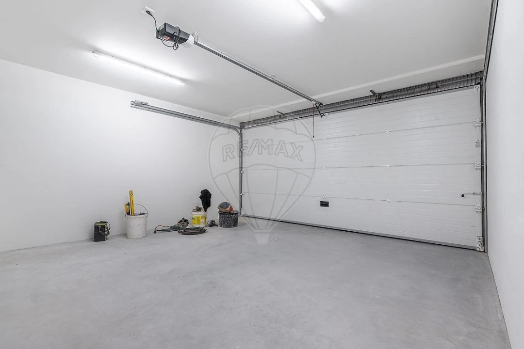 Moradia T4 para Venda em Braga (Maximinos, Sé e Cividade) Foto 10