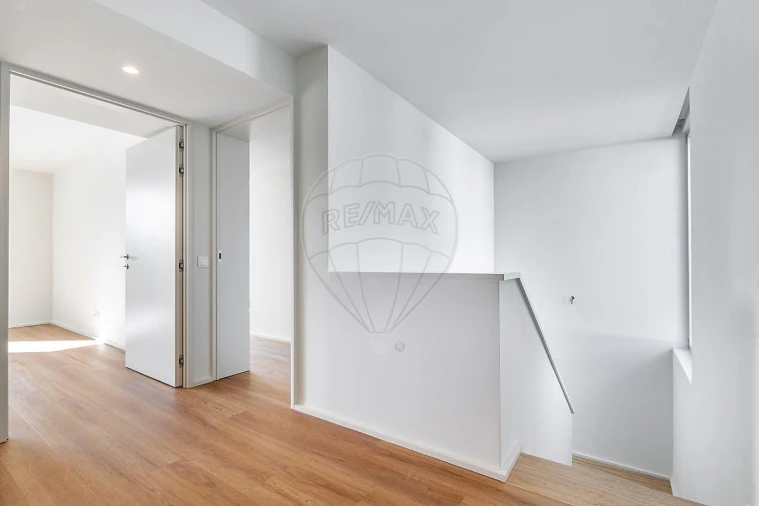 Moradia T4 para Venda em Braga (Maximinos, Sé e Cividade) Foto 25