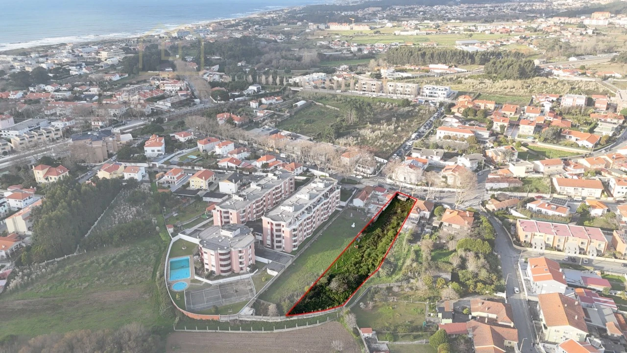 Terreno para Venda em Gulpilhares e Valadares Foto 10