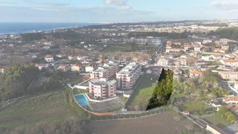 Terreno para Venda em Gulpilhares e Valadares