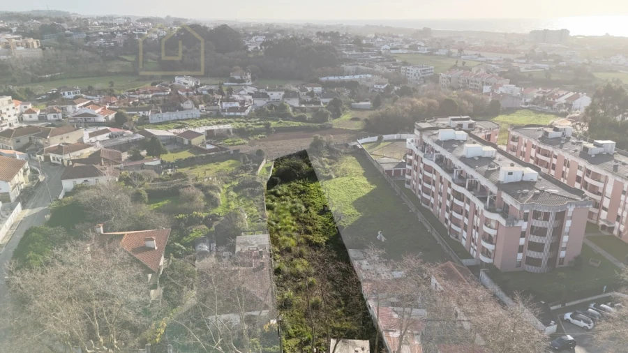 Terreno para Venda em Gulpilhares e Valadares Foto 3