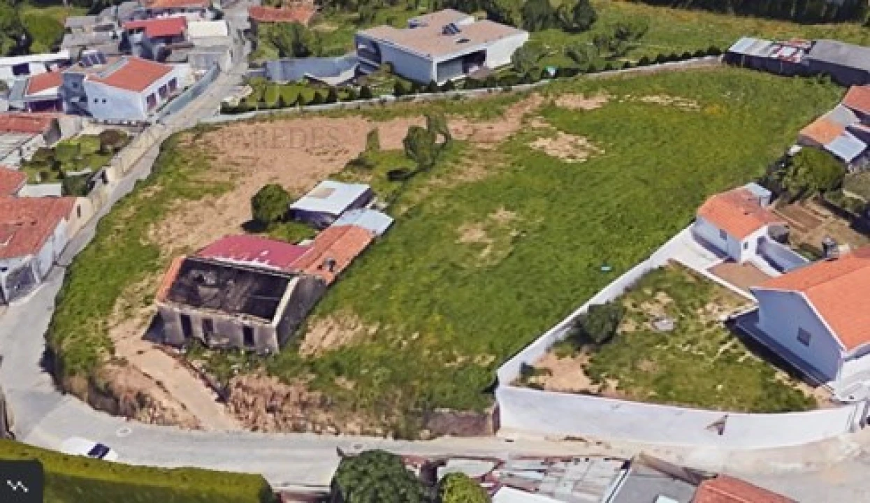 Terreno para Venda em Grijó e Sermonde Foto 19
