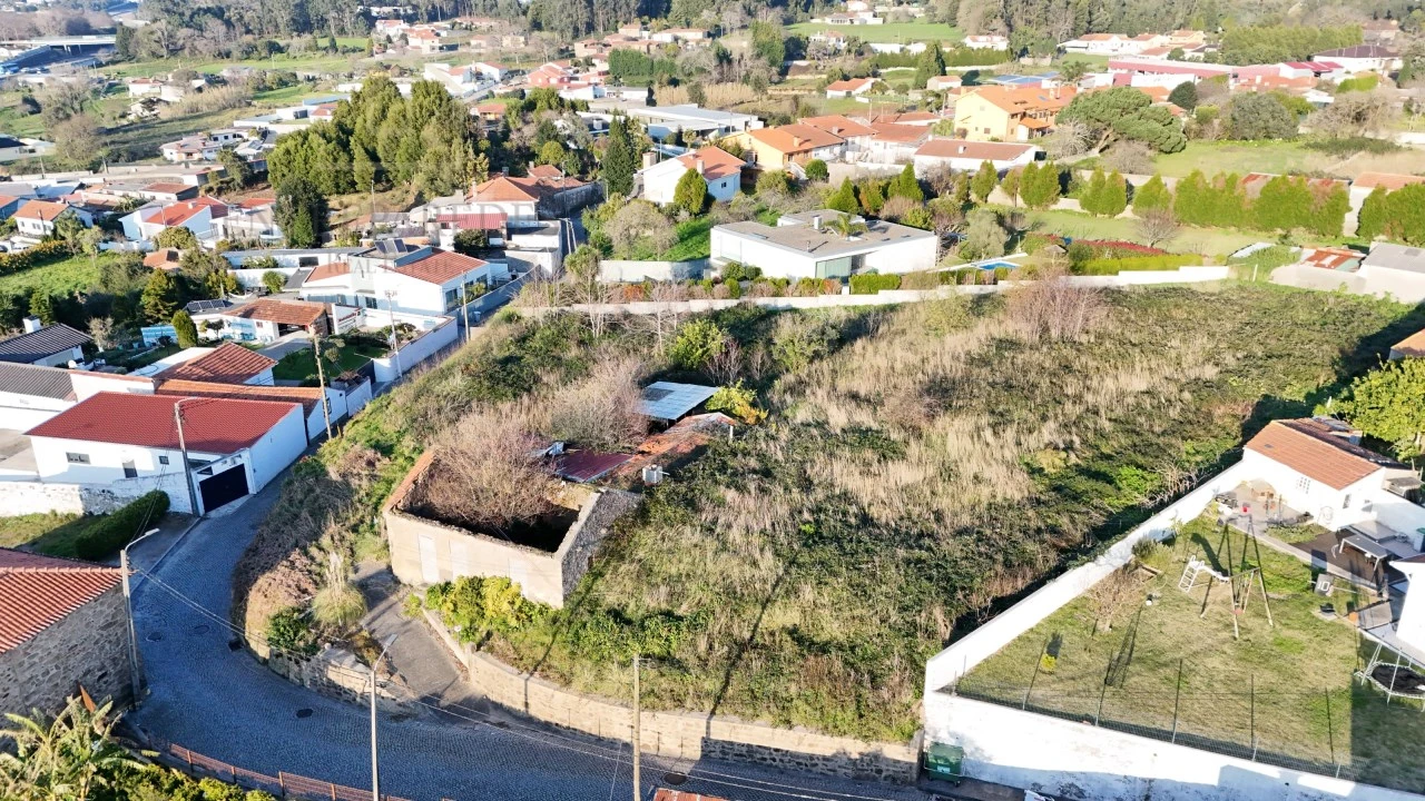 Terreno para Venda em Grijó e Sermonde Foto 12