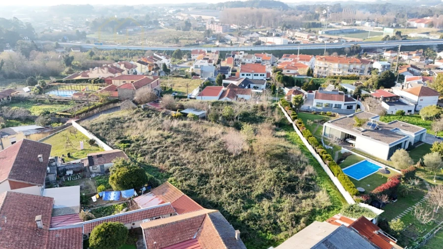 Terreno para Venda em Grijó e Sermonde Foto 11