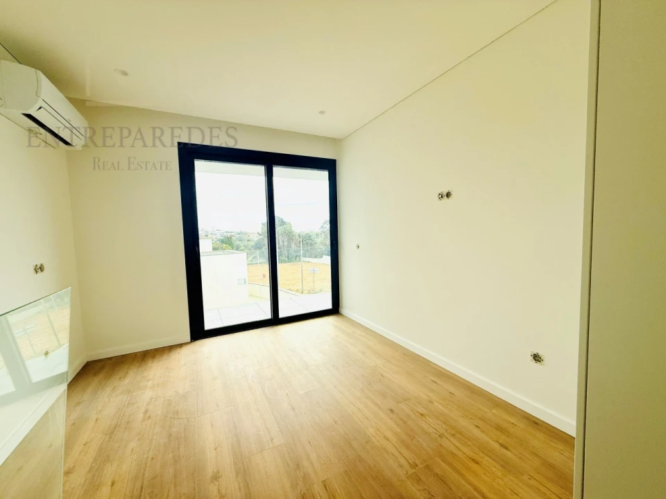 Moradia T3 para Venda em Madalena Foto 13