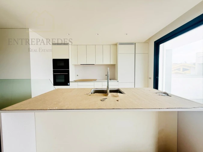 Moradia T3 para Venda em Madalena Foto 2