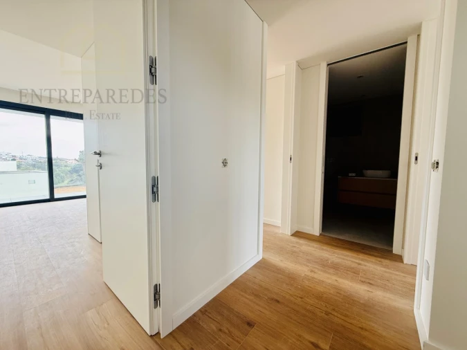 Moradia T3 para Venda em Madalena Foto 14