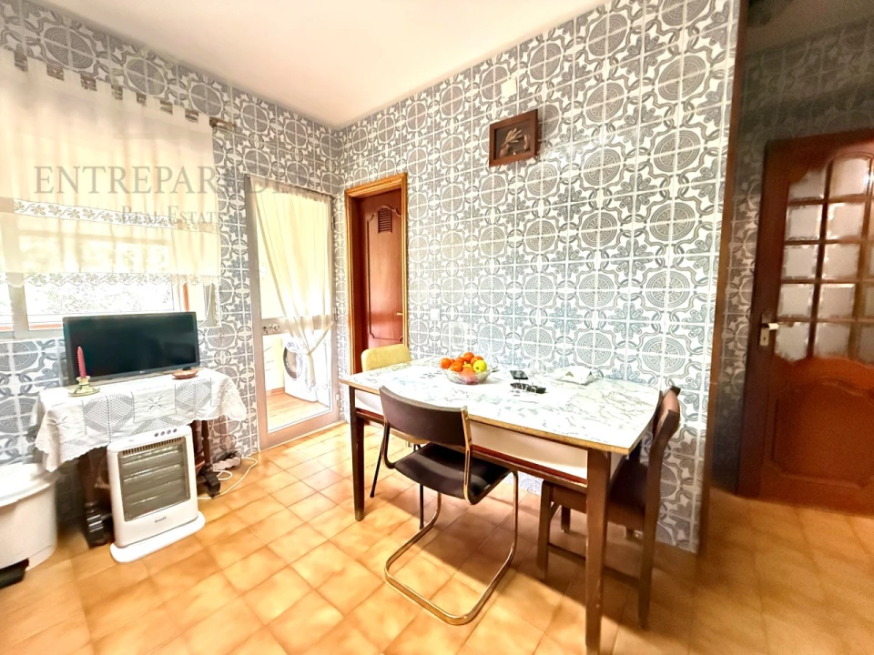 Apartamento T3 para Venda em São João da Madeira Foto 7