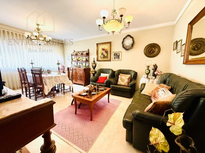 Apartamento T3 para Venda em São João da Madeira Foto 12