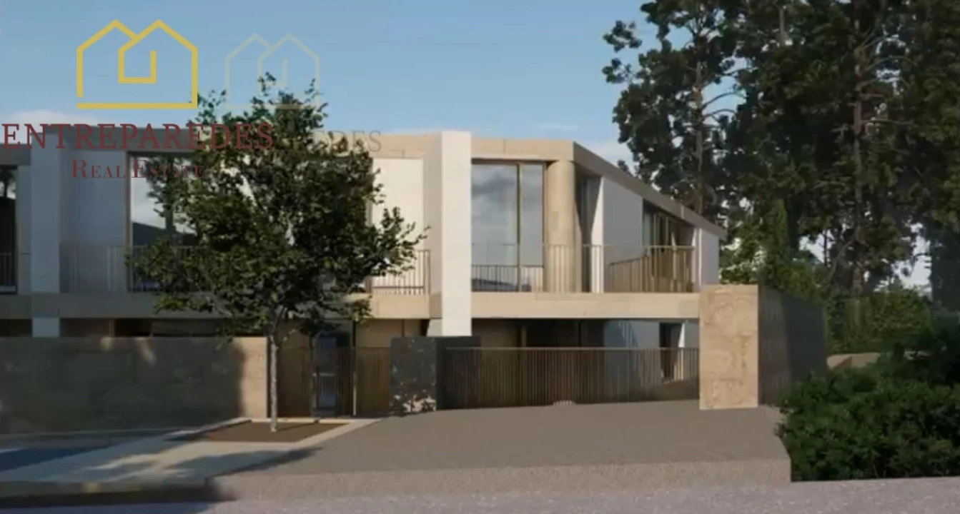 Terreno para Venda em Retorta e Tougues Foto 1