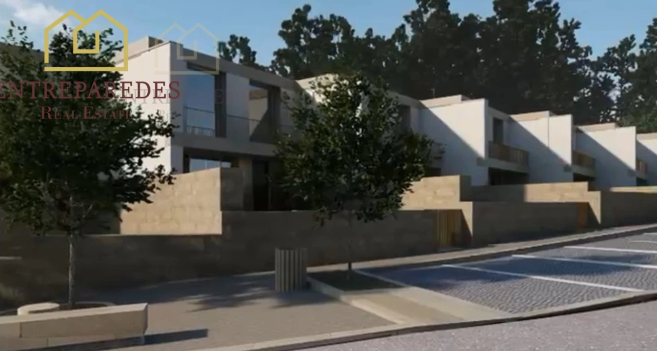 Terreno para Venda em Retorta e Tougues Foto 6