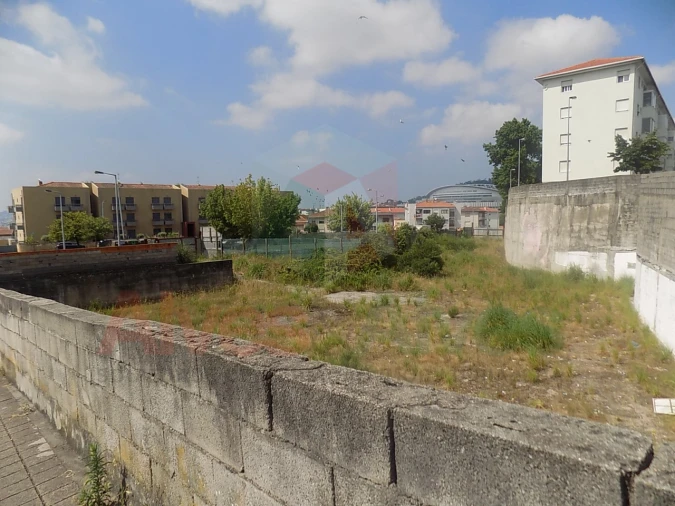 Terreno para Venda em Campanhã Foto 5