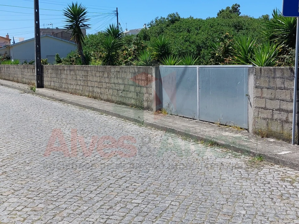 Terreno para Venda em Mindelo Foto 3