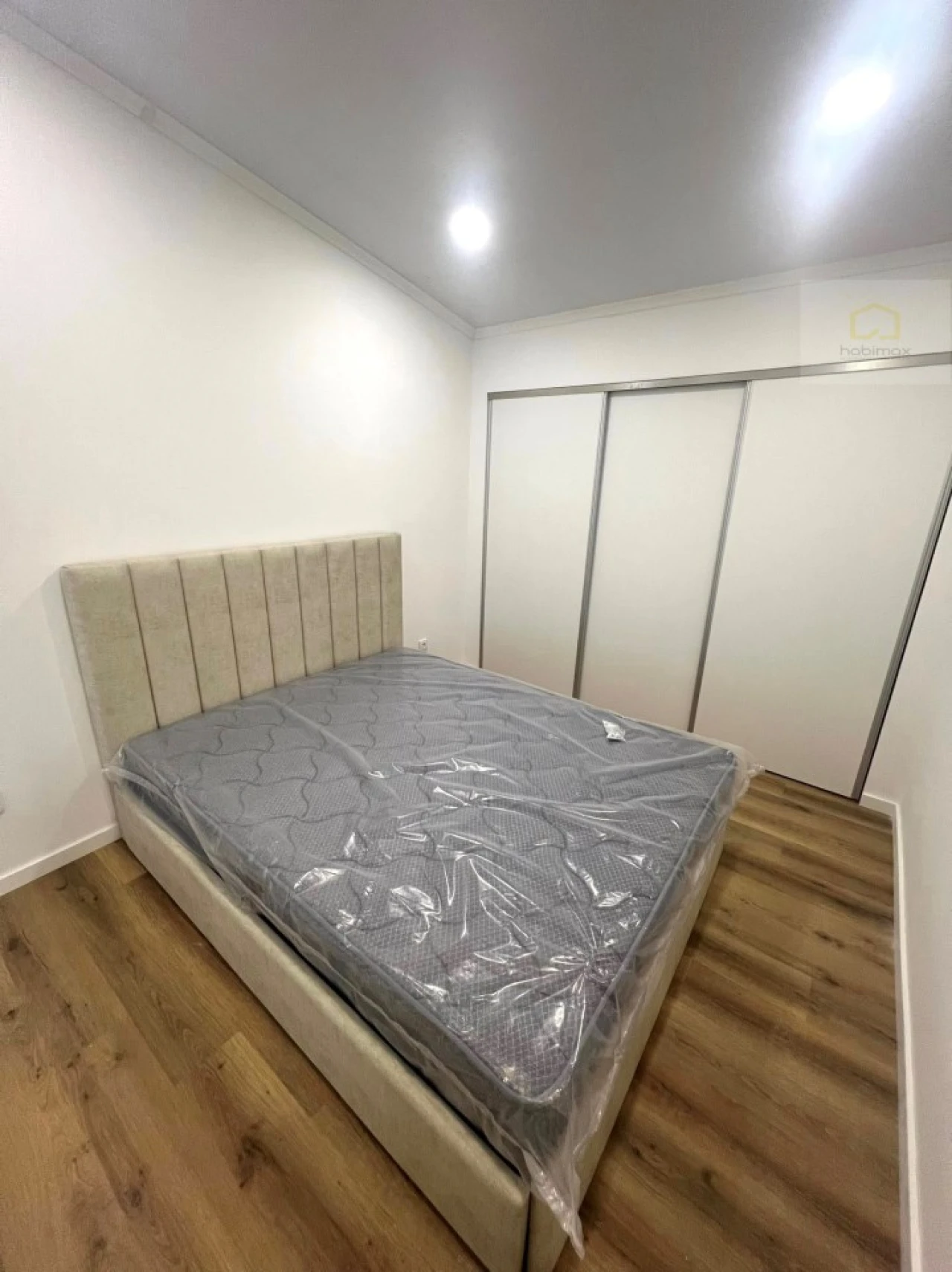 Moradia T1 para Venda em Ribeirinha Foto 2