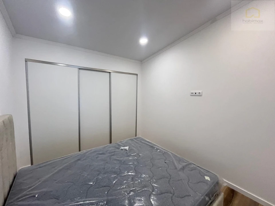 Moradia T1 para Venda em Ribeirinha Foto 12