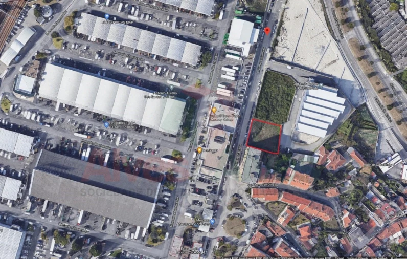 Terreno para Venda em Campanhã Foto 1