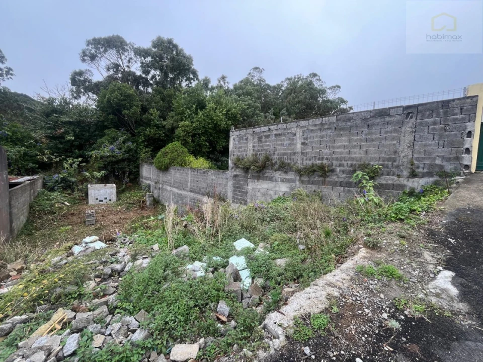 Terreno para Venda em Fajã de Cima Foto 8
