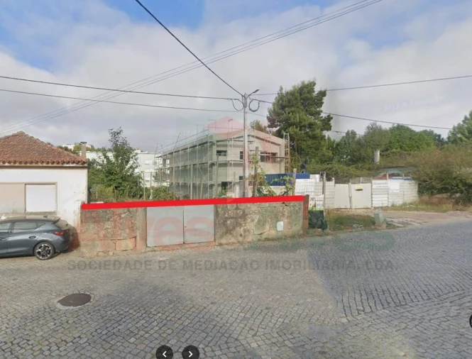 Terreno para Venda em Moreira Foto 1